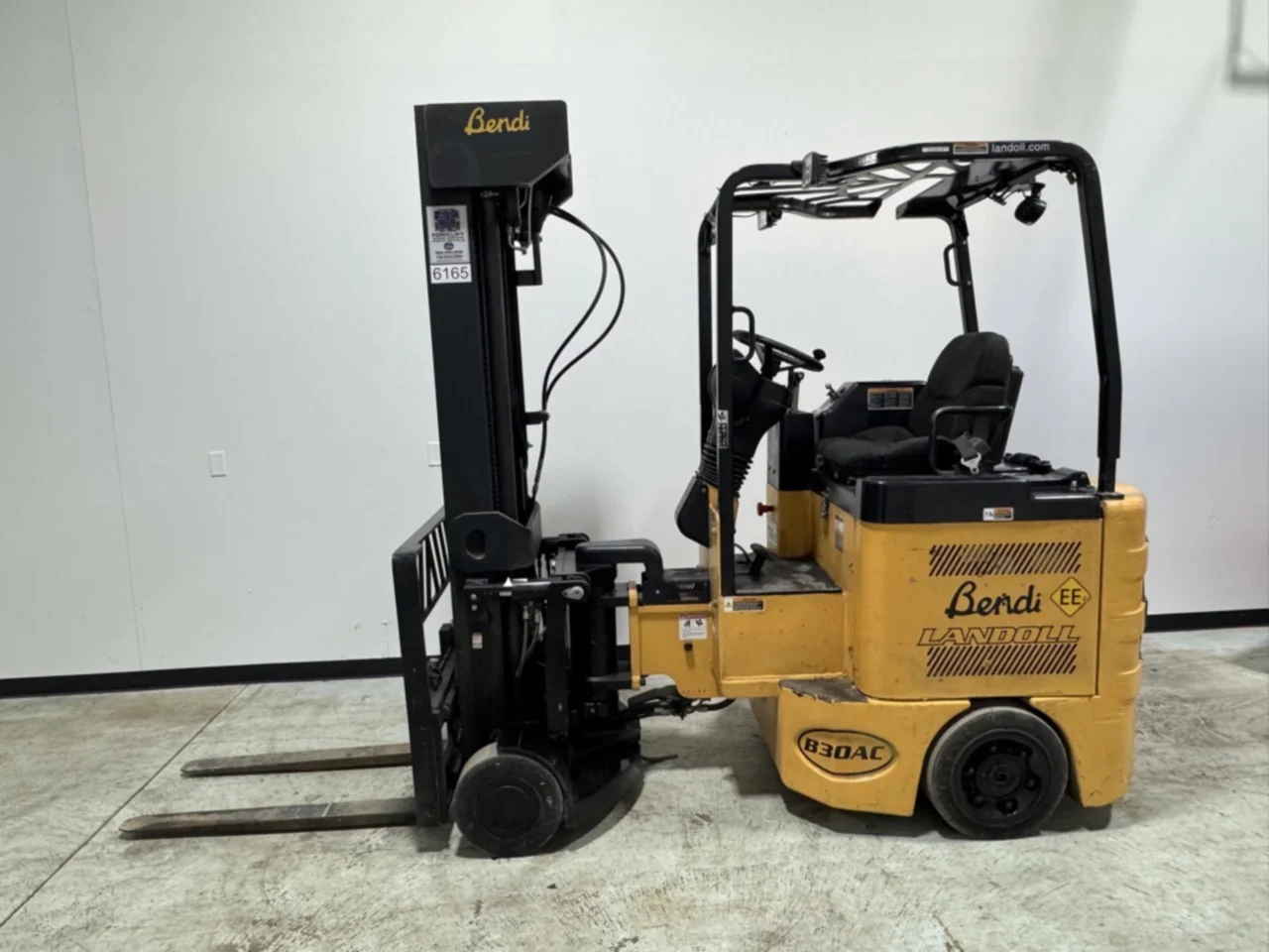 2012 Bendi B3042E180D — Very Narrow Aisle Electric Forklift